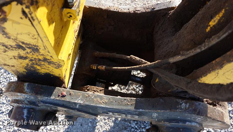 image for item DA1423 2013 Komatsu PC360LC-10 excavator