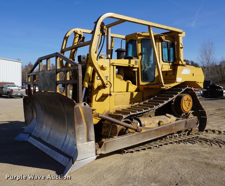 image for item DA1434 1988 Caterpillar D7H dozer