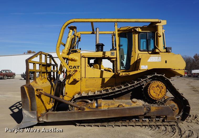 image for item DA1434 1988 Caterpillar D7H dozer