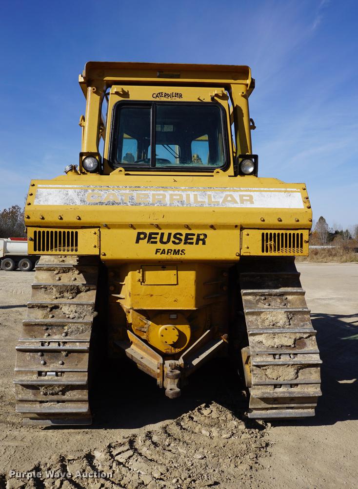 image for item DA1434 1988 Caterpillar D7H dozer