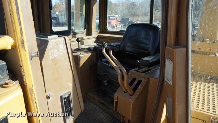 image for item DA1434 1988 Caterpillar D7H dozer