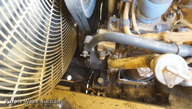 image for item DA1434 1988 Caterpillar D7H dozer