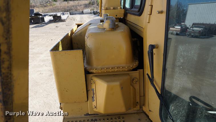 image for item DA1434 1988 Caterpillar D7H dozer