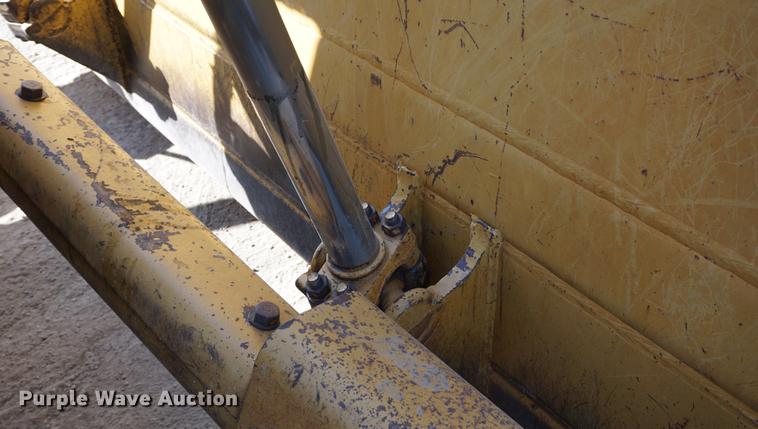 image for item DA1434 1988 Caterpillar D7H dozer