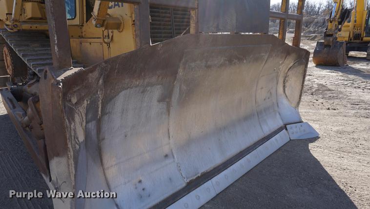 image for item DA1434 1988 Caterpillar D7H dozer