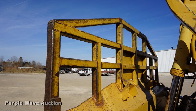 image for item DA1434 1988 Caterpillar D7H dozer