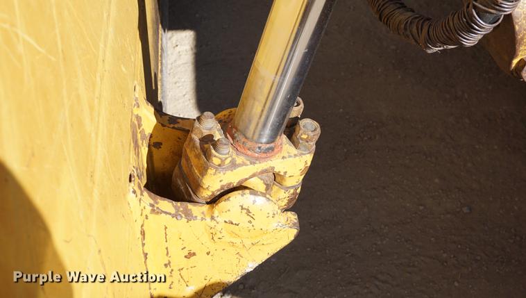 image for item DA1434 1988 Caterpillar D7H dozer