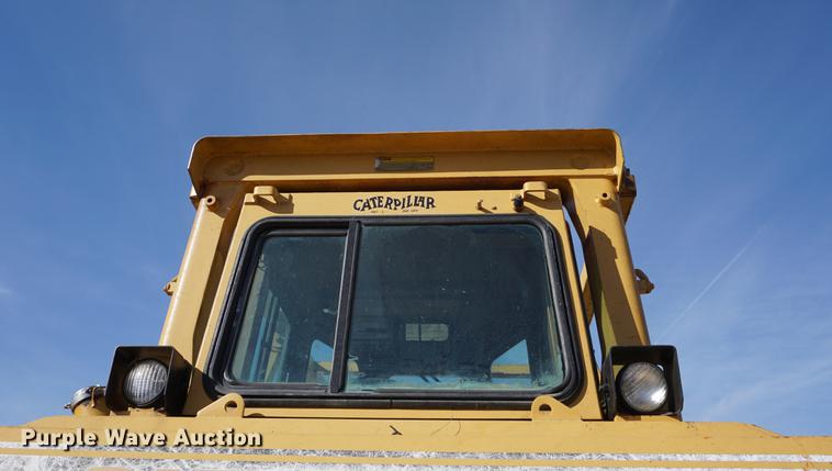 image for item DA1434 1988 Caterpillar D7H dozer