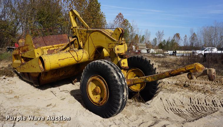 image for item DA1436 1957 Caterpillar 435 scraper