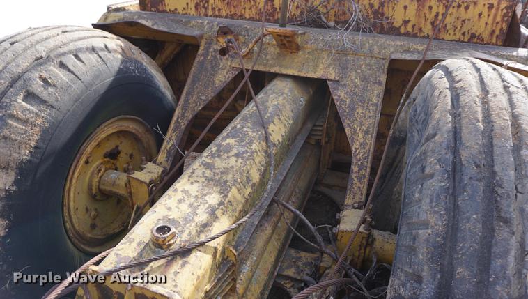 image for item DA1436 1957 Caterpillar 435 scraper