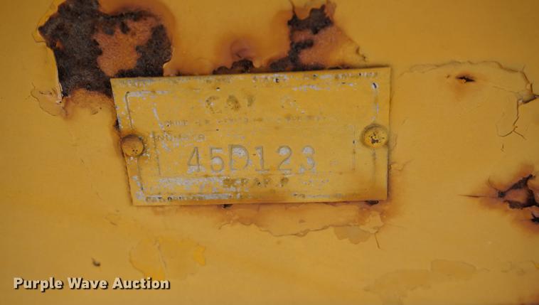 image for item DA1436 1957 Caterpillar 435 scraper