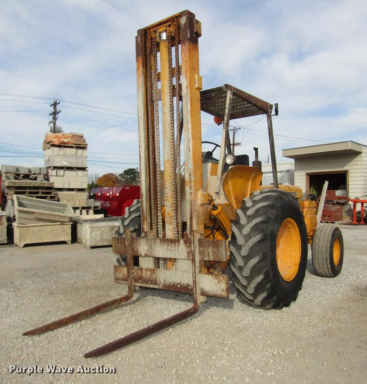 image for item DA3203 John Deere 480-BD forklift