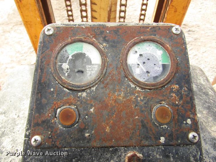 image for item DA3203 John Deere 480-BD forklift