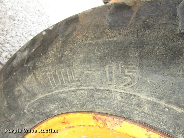 image for item DA3203 John Deere 480-BD forklift