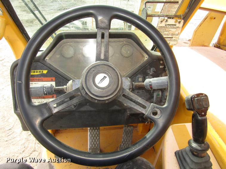 image for item DA3204 Pettibone 8044 telehandler