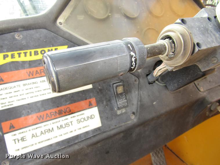 image for item DA3204 Pettibone 8044 telehandler