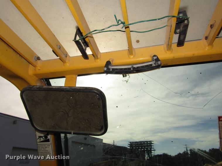 image for item DA3204 Pettibone 8044 telehandler