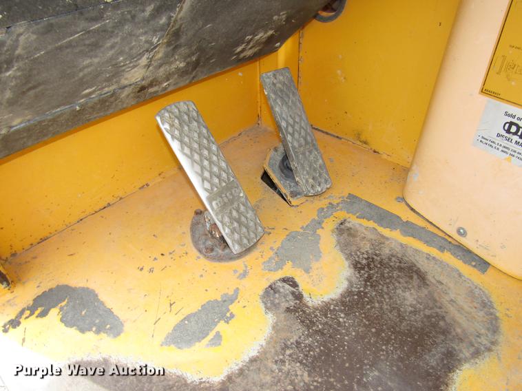 image for item DA3204 Pettibone 8044 telehandler