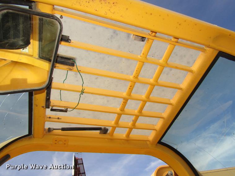 image for item DA3204 Pettibone 8044 telehandler