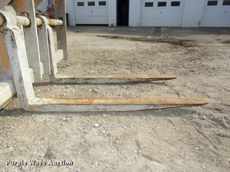 image for item DA3204 Pettibone 8044 telehandler