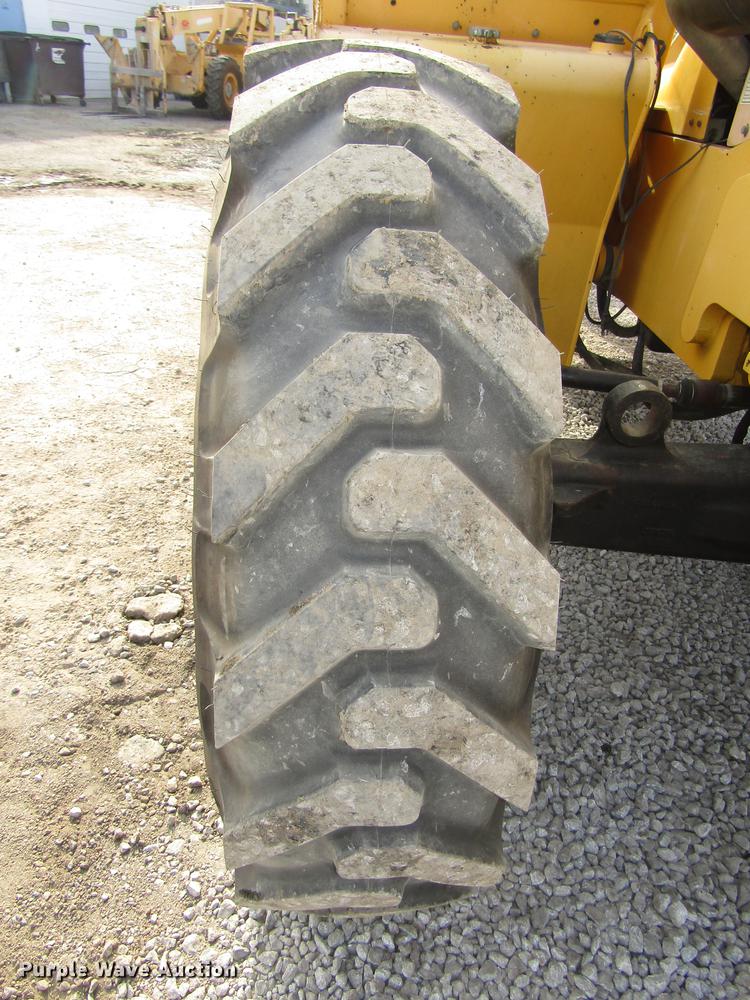 image for item DA3204 Pettibone 8044 telehandler