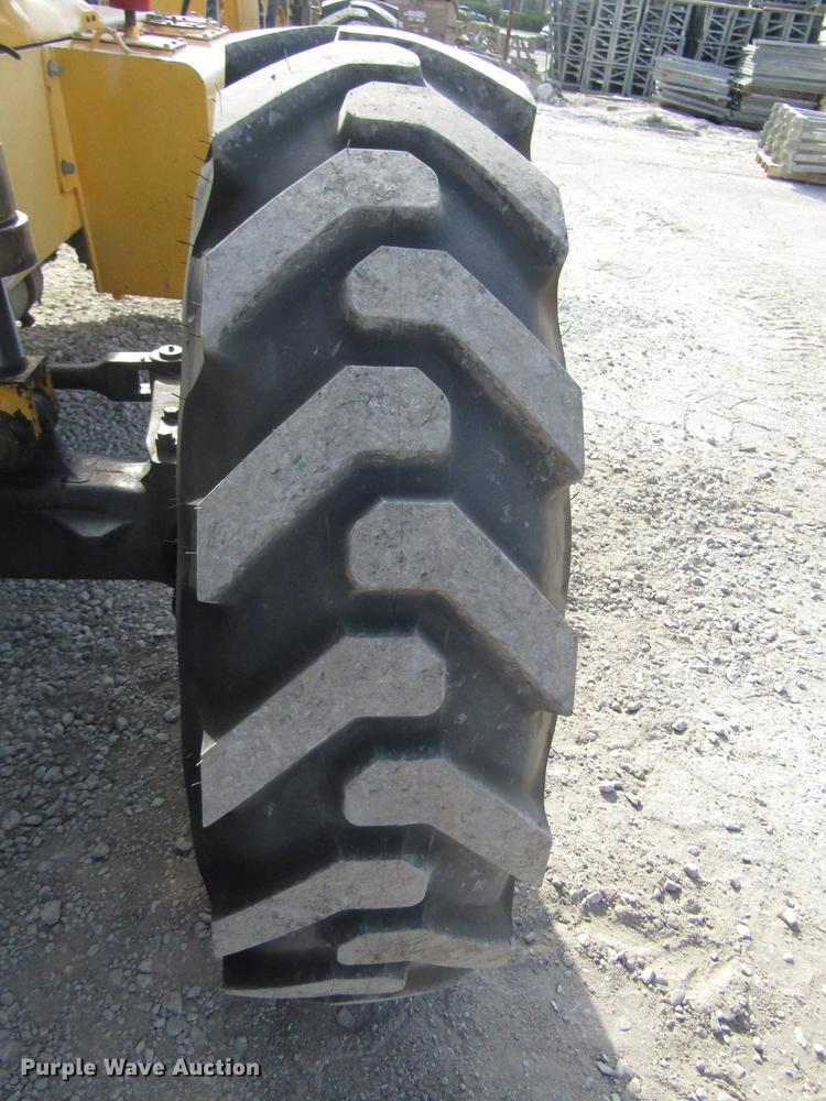 image for item DA3204 Pettibone 8044 telehandler