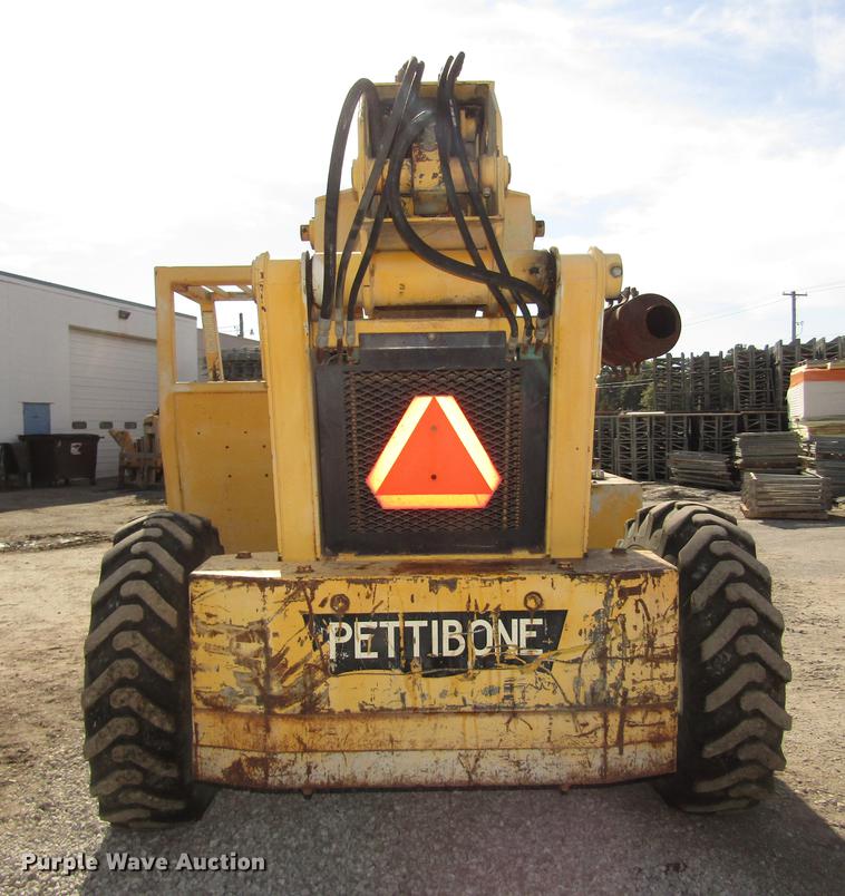 image for item DA3205 Pettibone 1042 telehandler