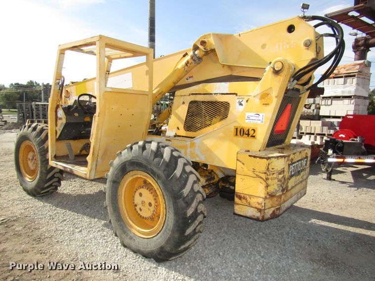image for item DA3205 Pettibone 1042 telehandler