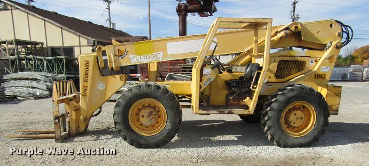 image for item DA3205 Pettibone 1042 telehandler