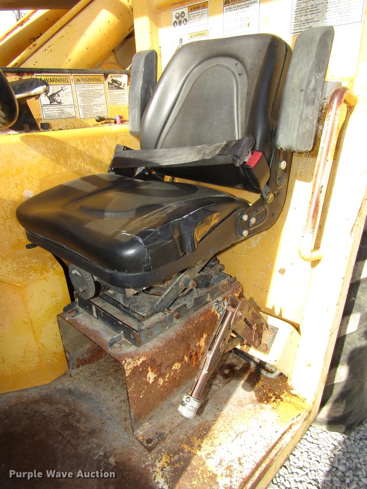 image for item DA3205 Pettibone 1042 telehandler