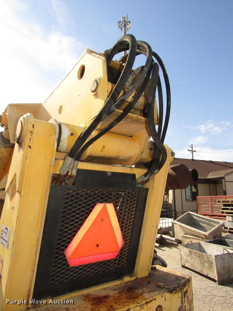 image for item DA3205 Pettibone 1042 telehandler