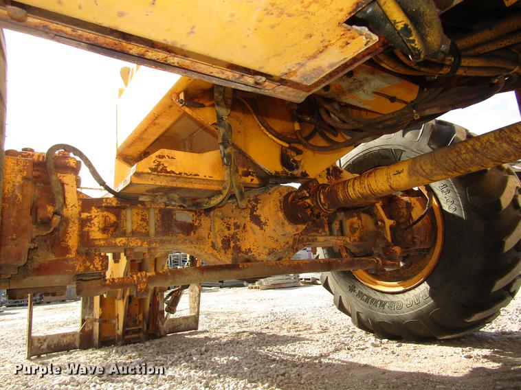 image for item DA3205 Pettibone 1042 telehandler