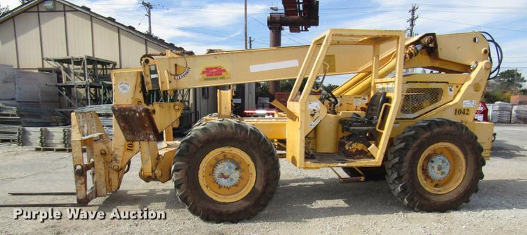 image for item DA3206 Pettibone 1042 telehandler