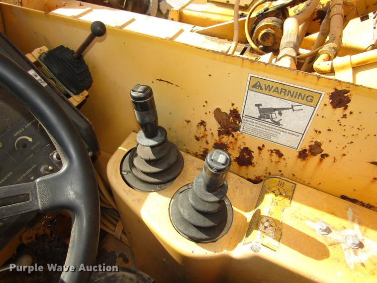 image for item DA3206 Pettibone 1042 telehandler