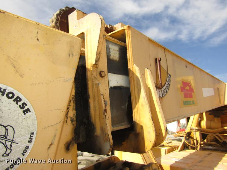 image for item DA3206 Pettibone 1042 telehandler