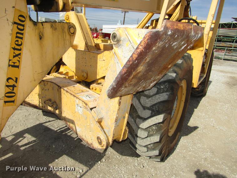 image for item DA3206 Pettibone 1042 telehandler