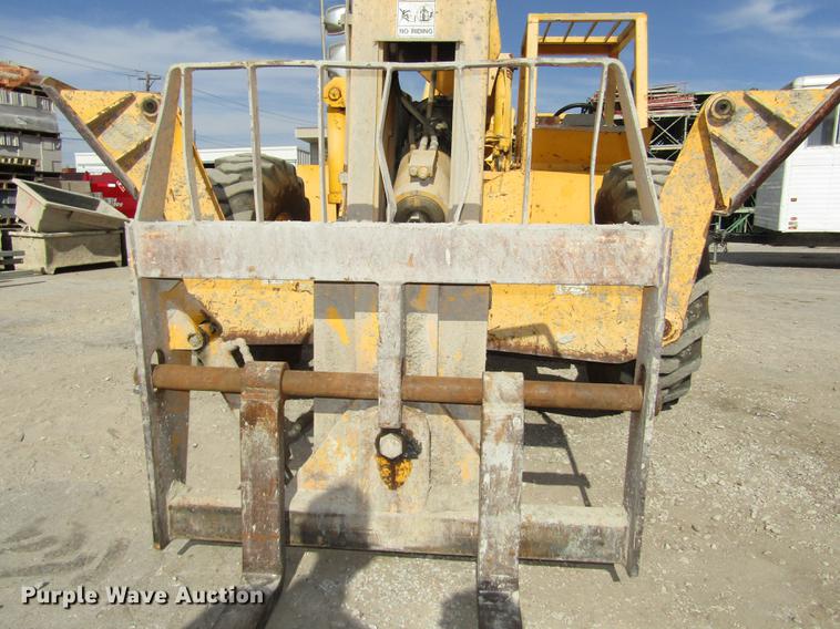 image for item DA3206 Pettibone 1042 telehandler