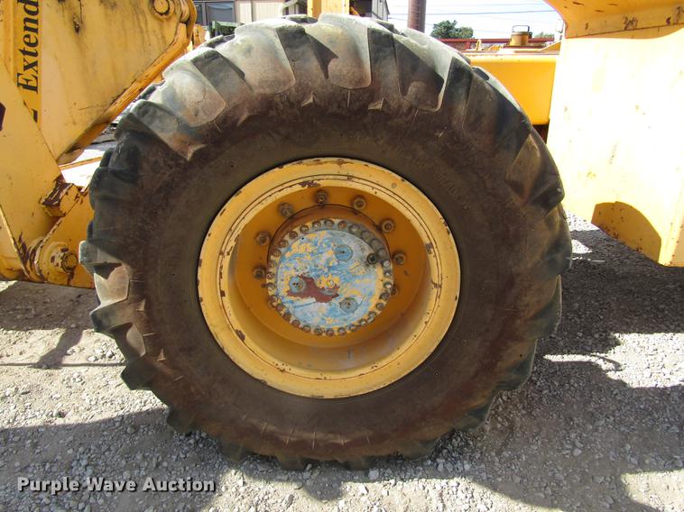 image for item DA3206 Pettibone 1042 telehandler