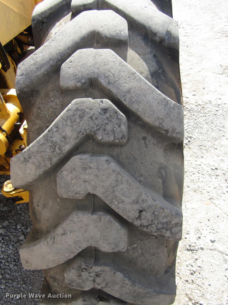 image for item DA3206 Pettibone 1042 telehandler