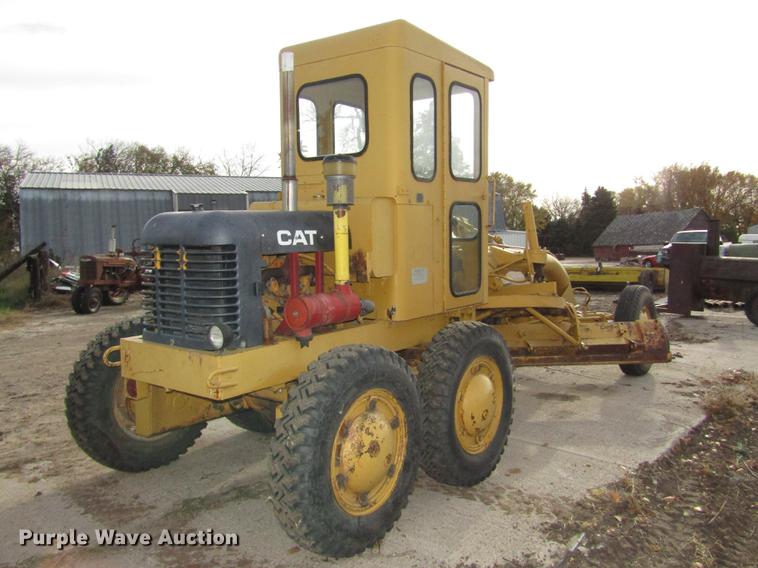image for item DA3216 Allis Chalmers D rigid frame motor grader