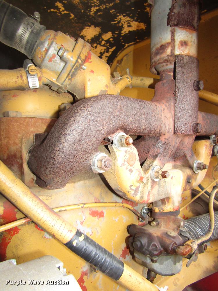 image for item DA3216 Allis Chalmers D rigid frame motor grader