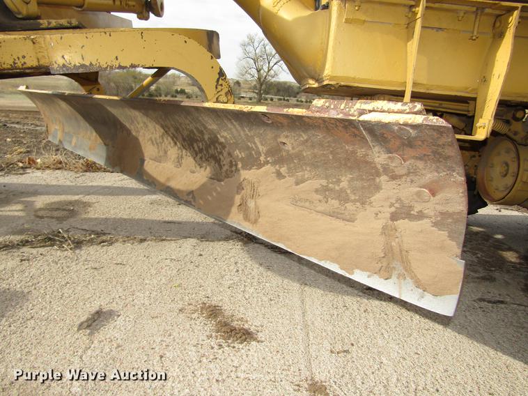 image for item DA3216 Allis Chalmers D rigid frame motor grader