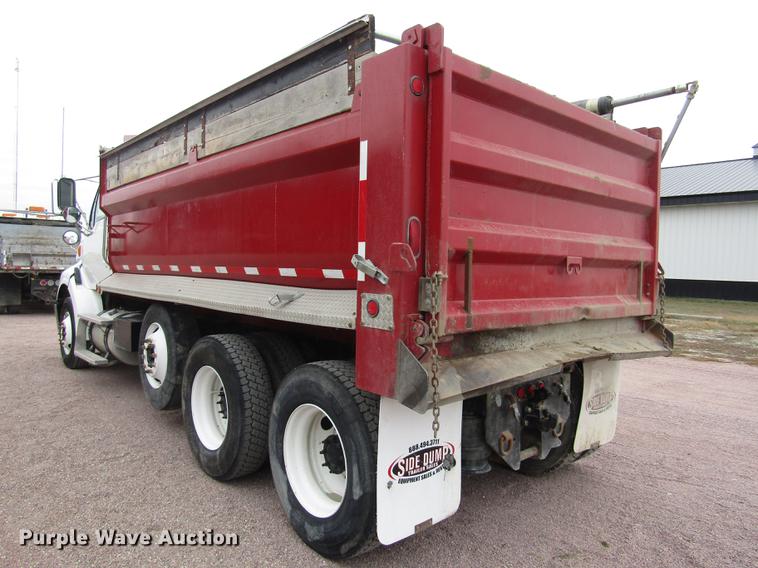 image for item DA3224 2006 Sterling AT9500 dump truck