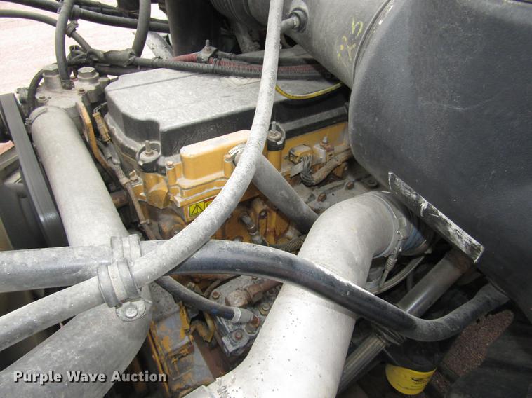 image for item DA3224 2006 Sterling AT9500 dump truck