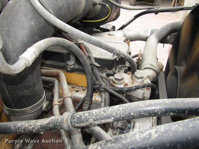 image for item DA3224 2006 Sterling AT9500 dump truck