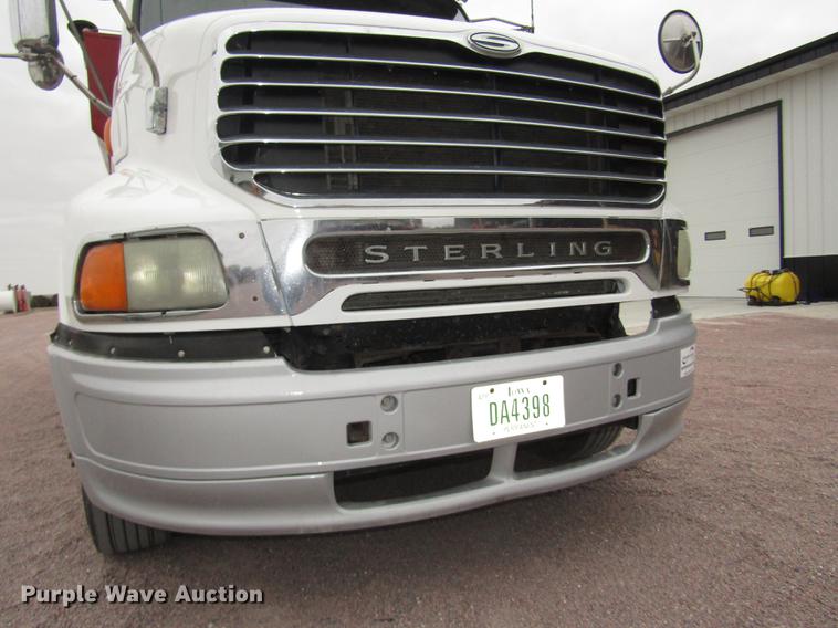 image for item DA3224 2006 Sterling AT9500 dump truck