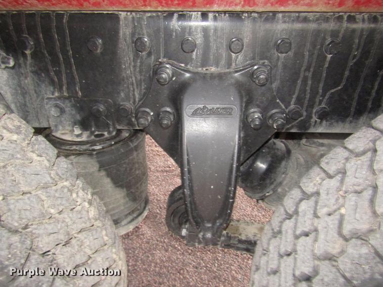 image for item DA3224 2006 Sterling AT9500 dump truck