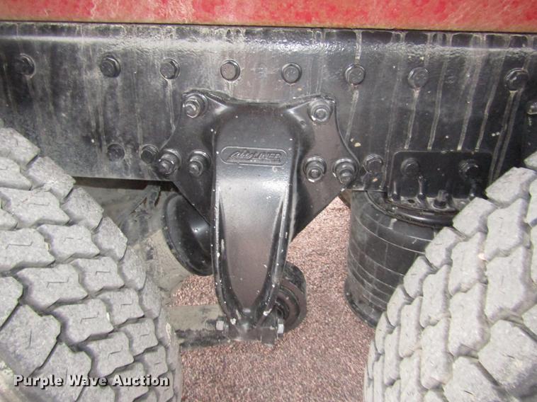 image for item DA3224 2006 Sterling AT9500 dump truck