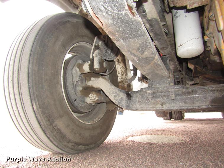 image for item DA3224 2006 Sterling AT9500 dump truck