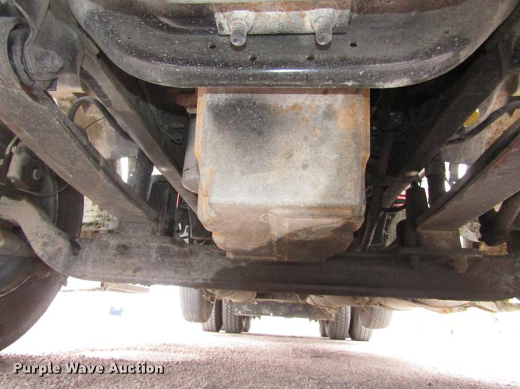 image for item DA3224 2006 Sterling AT9500 dump truck